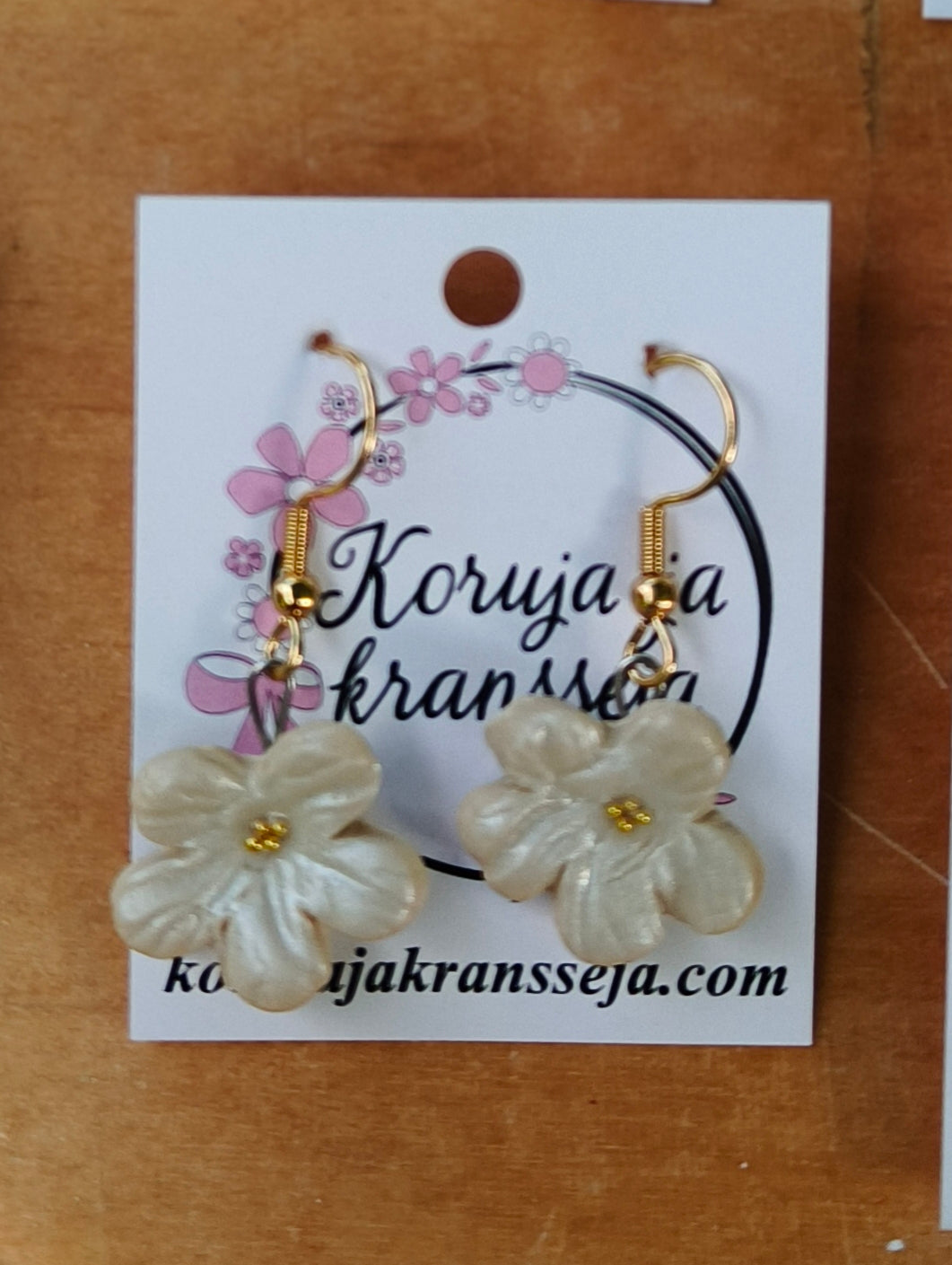 Hohtavat kukka korvakorut, Roikkuvat
