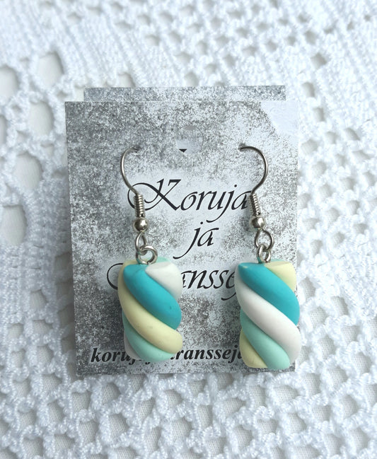 Vaahtokarkki Korvakorut, Roikkuvat