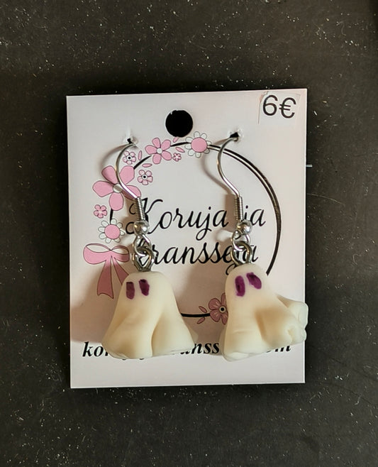 Kummitus korvakoru, roikkuva