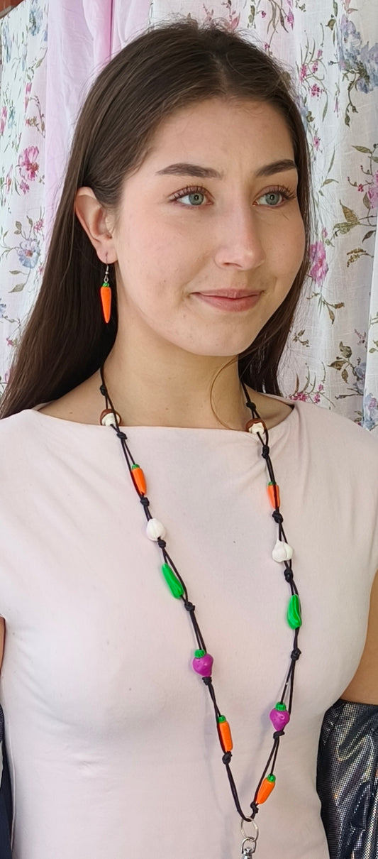 Porkkana Korvakorut, Roikkuvat