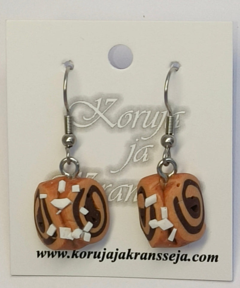 Cinnamon Bun Earrings, Dangling