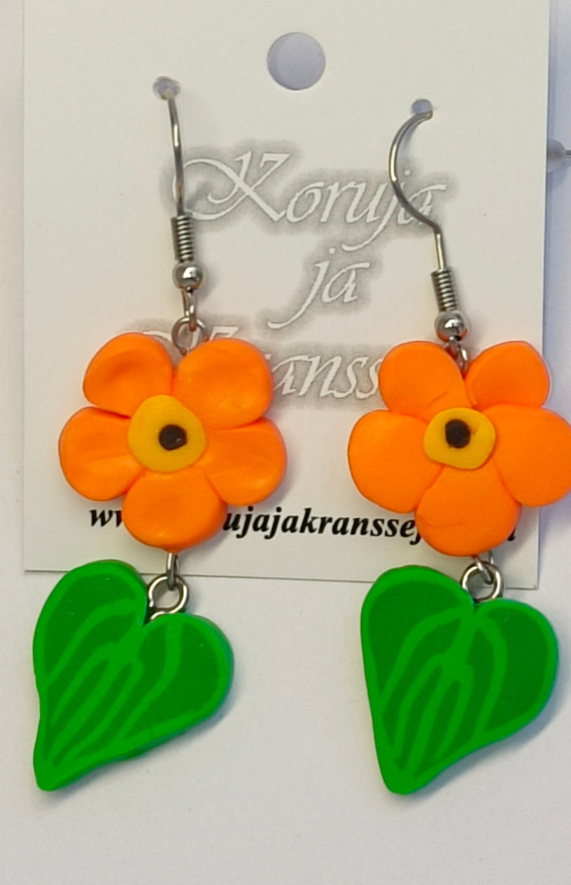 Puutarhurin Kukkasydän, Korvakorut, Roikkuvat