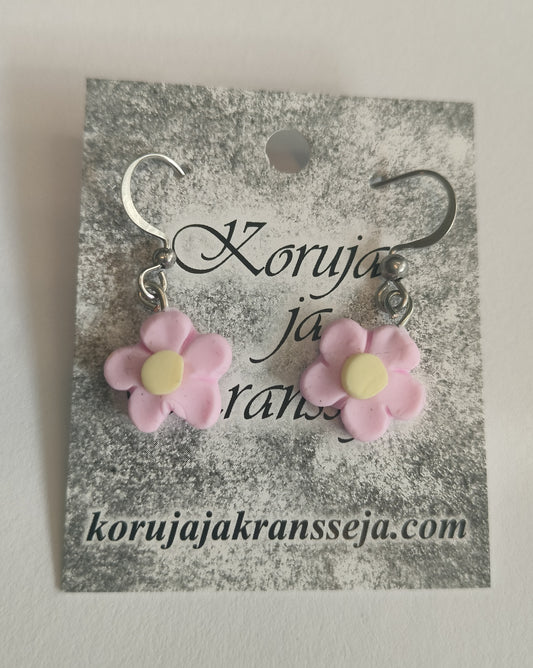 Minikukka Korvakorut, Roikkuvat