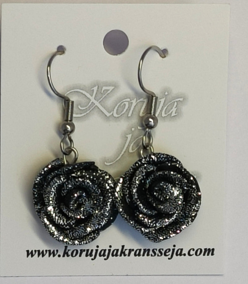 Glitteriruusu Korvakorut, Roikkuvat