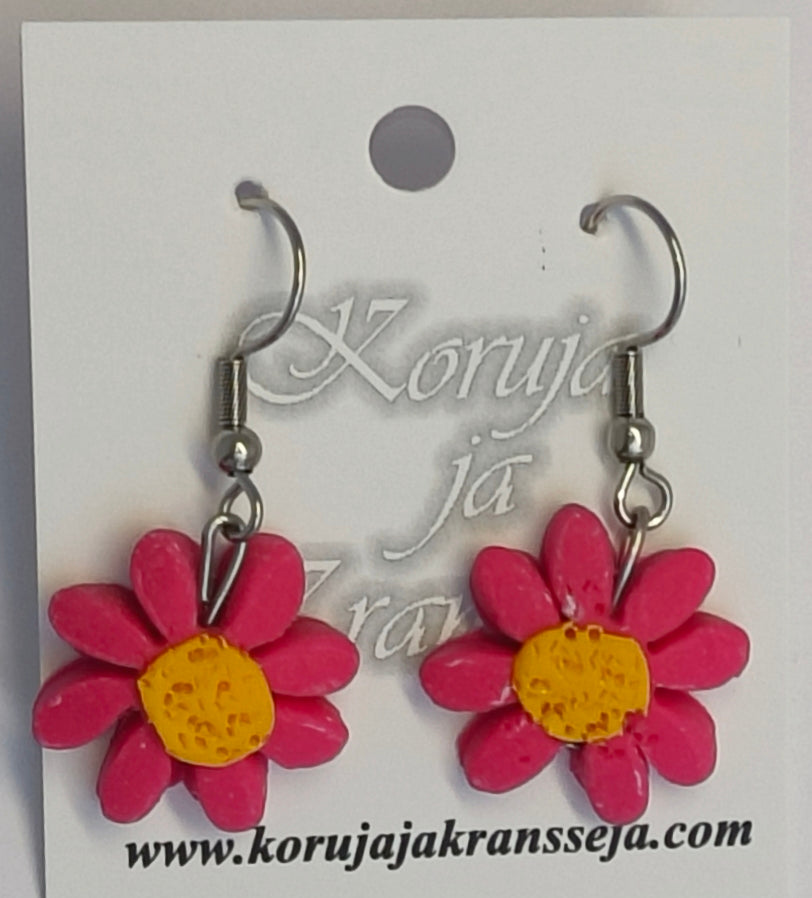 Daisy Earrings, Dangling