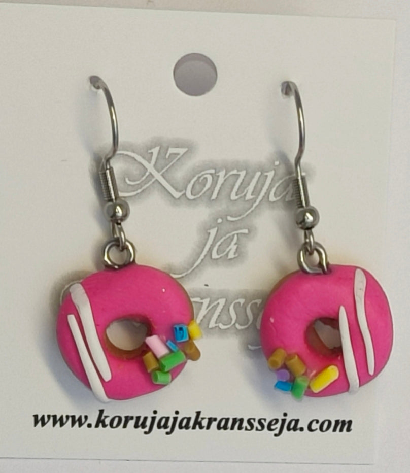 Donitsi Korvakorut, Roikkuvat